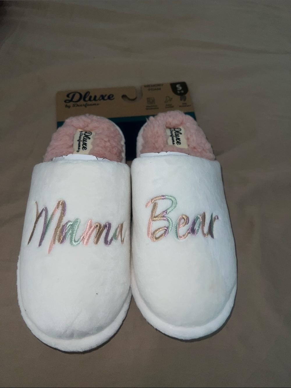 Luxe Kids Mamma Bear Slippers - White with Pink Lining